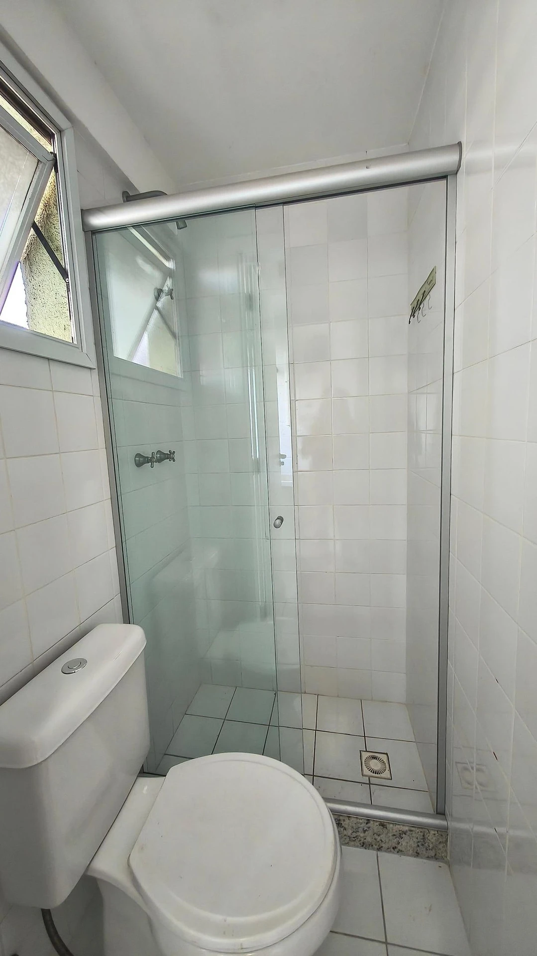 Rent-ready 2-bedroom apartment with balcony — photo 41