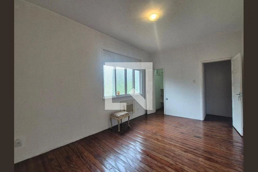 Casa para aluguel com 4 quartos e 2 suítes em 1500 m² — photo 15