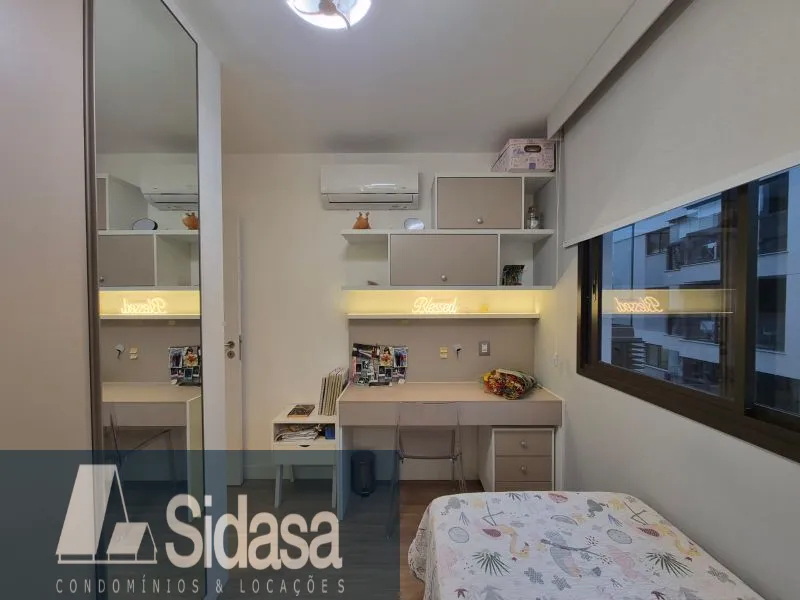 98 m² apartment with a dishwasher and a home office — photo 15