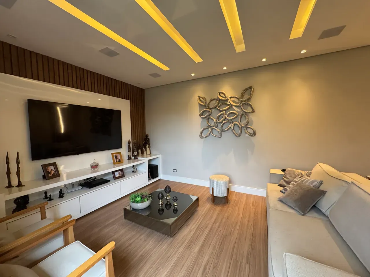 Furnished house with 3 bedrooms and 5 bathrooms, 3 parking — photo 7
