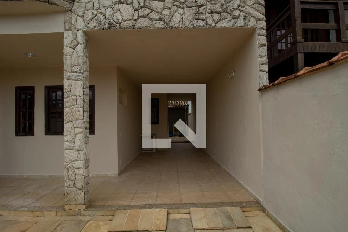 4-bedroom house with a private pool in Rio de Janeiro — photo 57