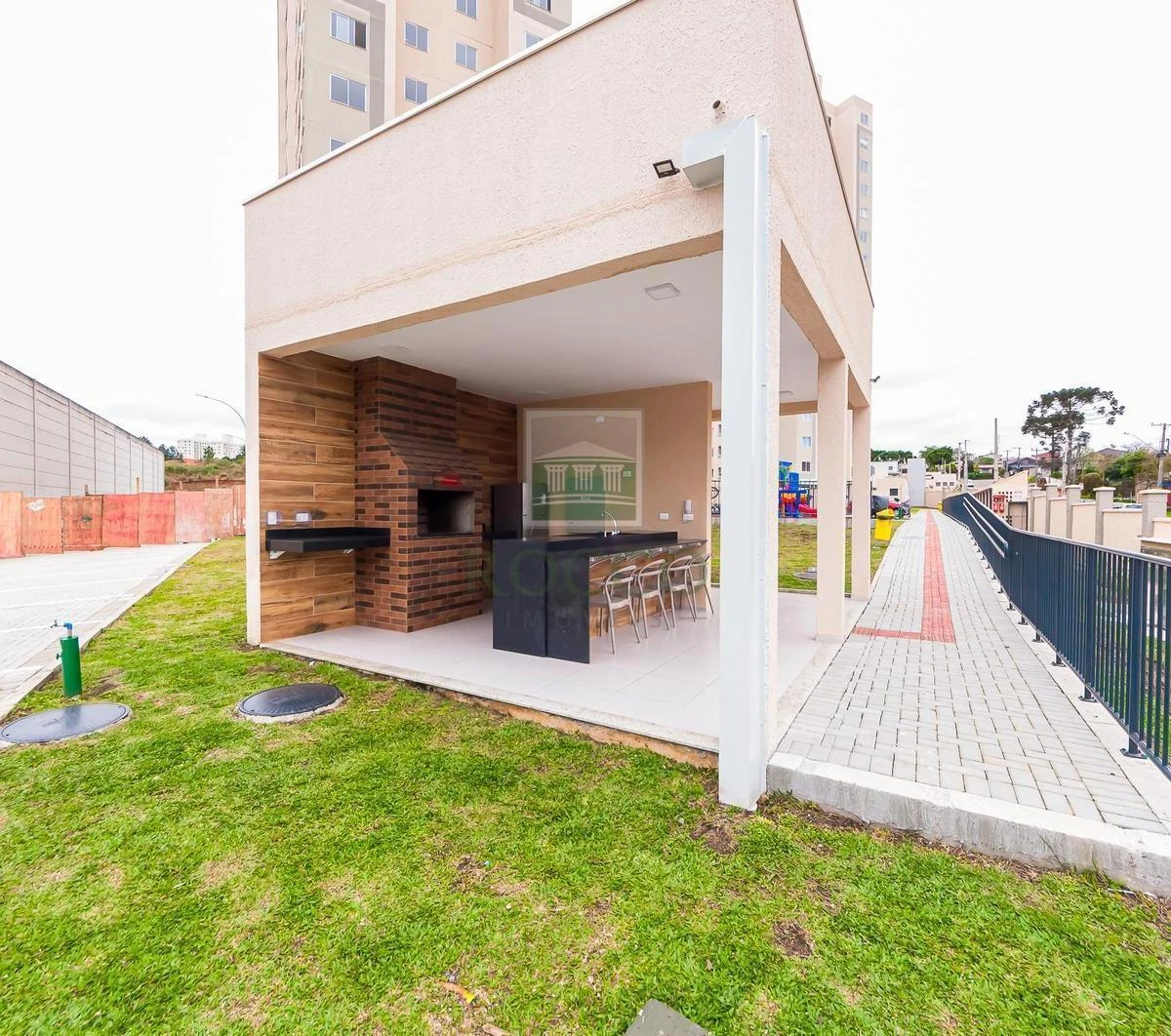 Apartment, 47 m², with a grill on the balcony — photo 16