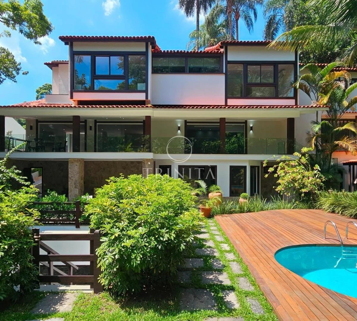 5-bedroom house with a bathtub in Rio de Janeiro — photo 6