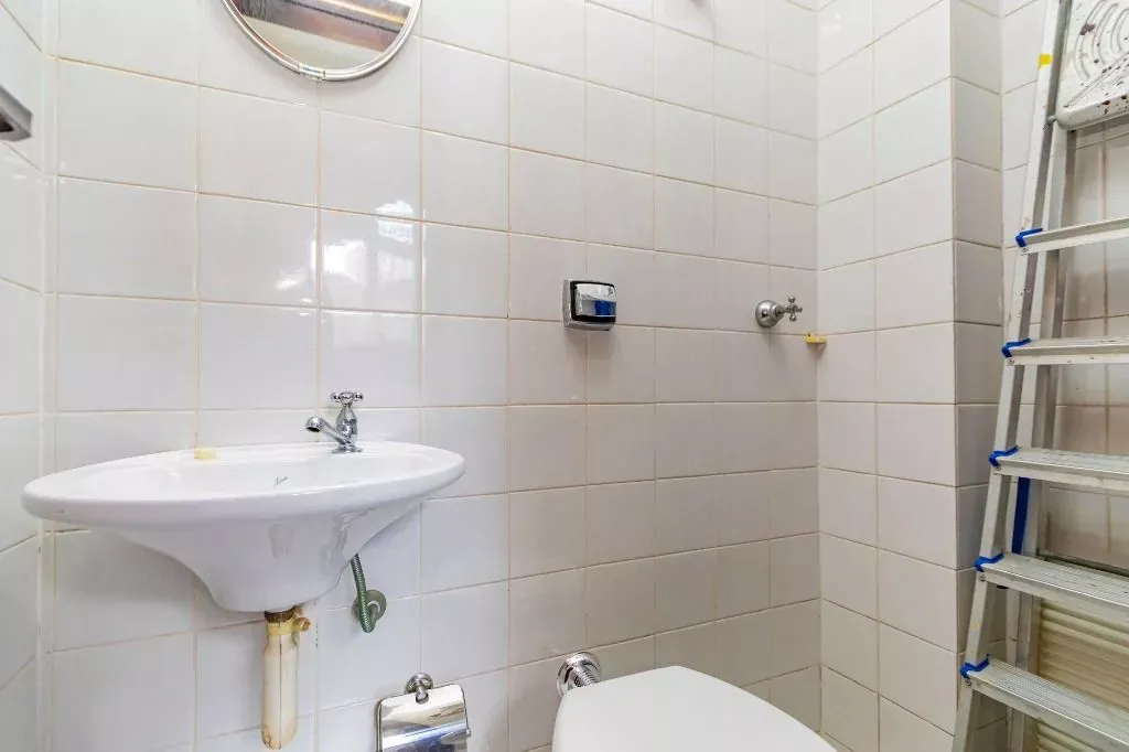 95 m² apartment with 2 bedrooms and 2 bathrooms — photo 31