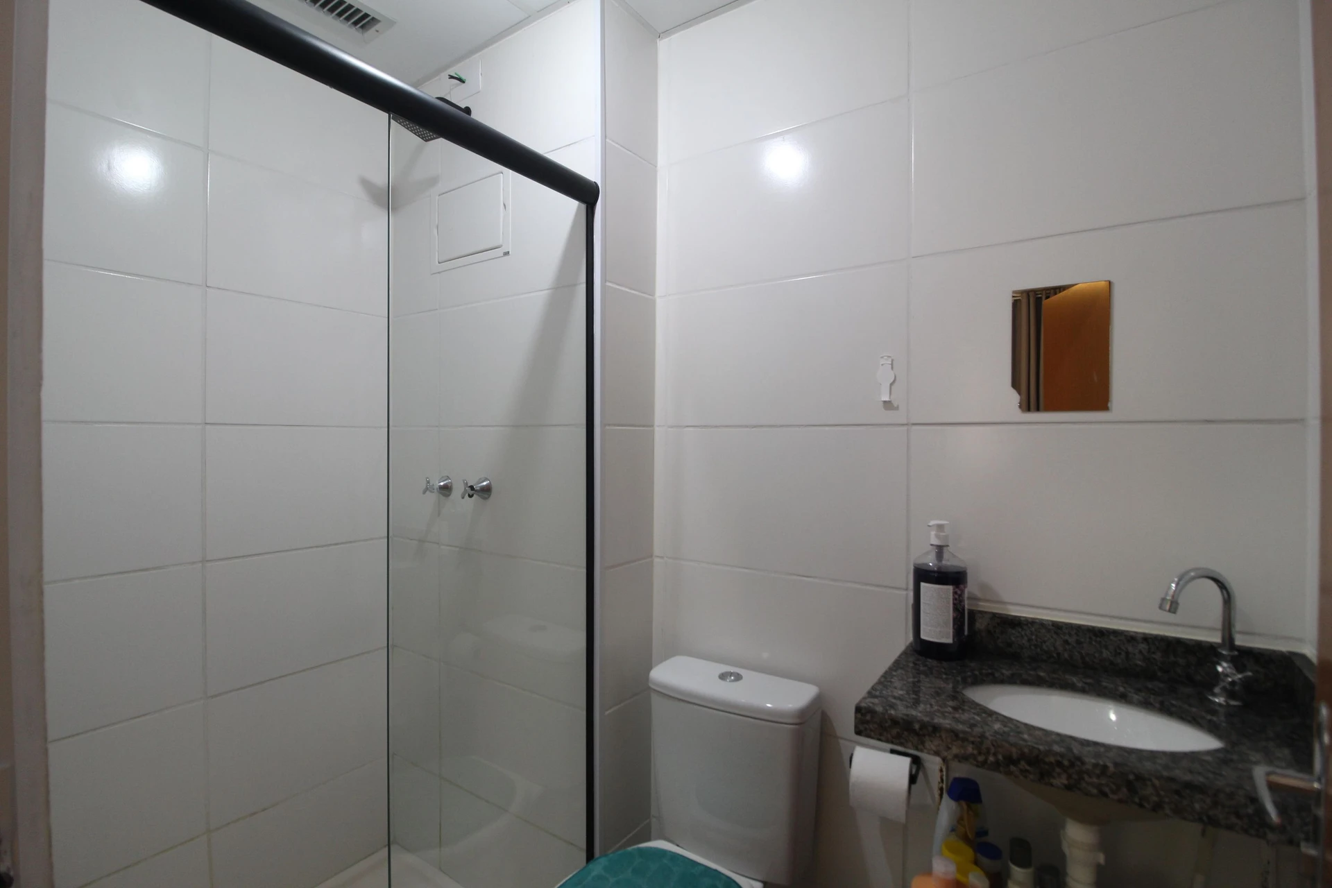 Apartamento mobiliado com 2 quartos e 2 banheiros — photo 33