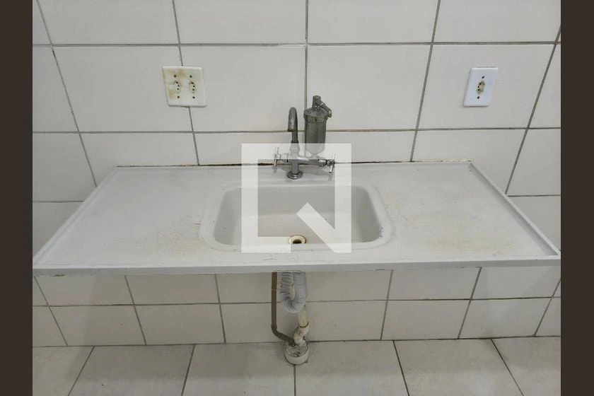 2-bedroom apartment with a parking spot and 60 m² — photo 12