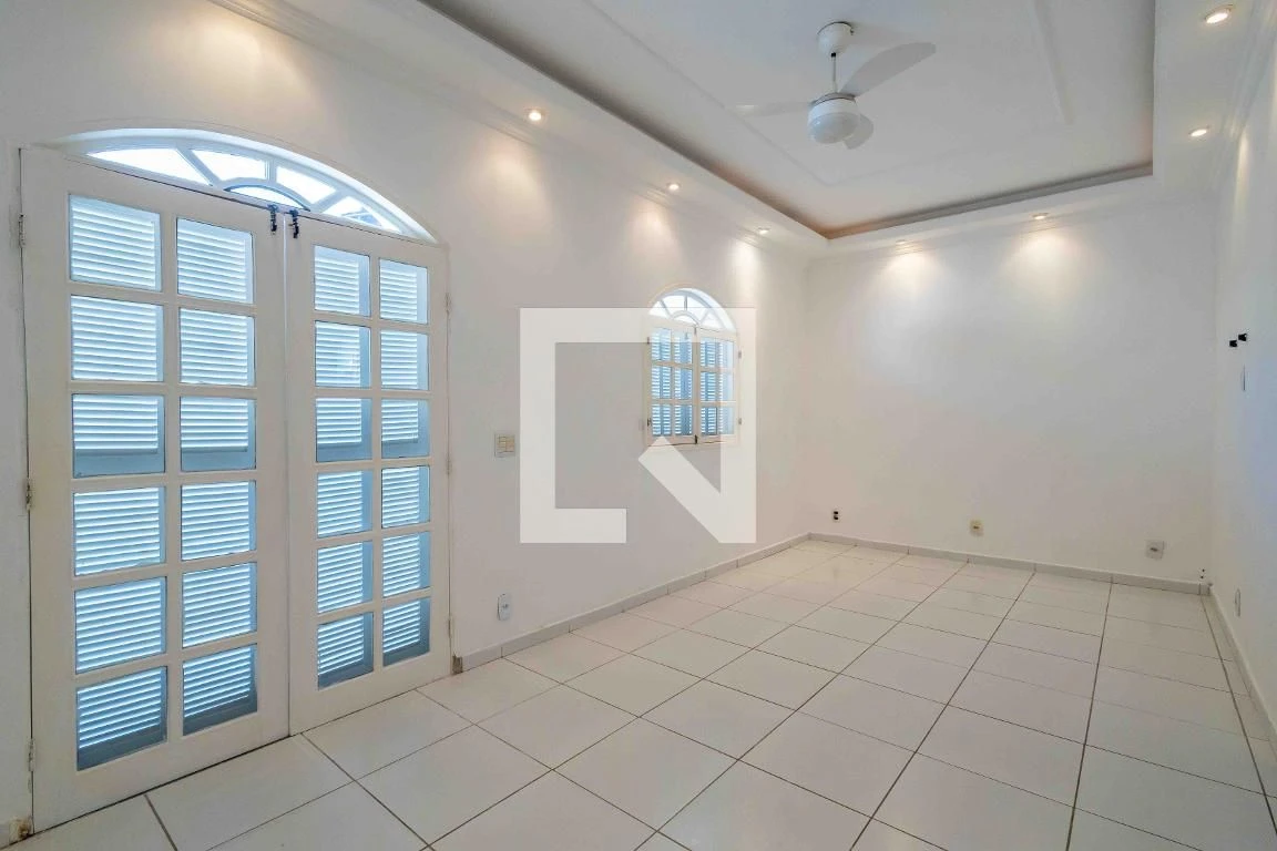 Condominium house with 3 bedrooms and private garden — photo 13