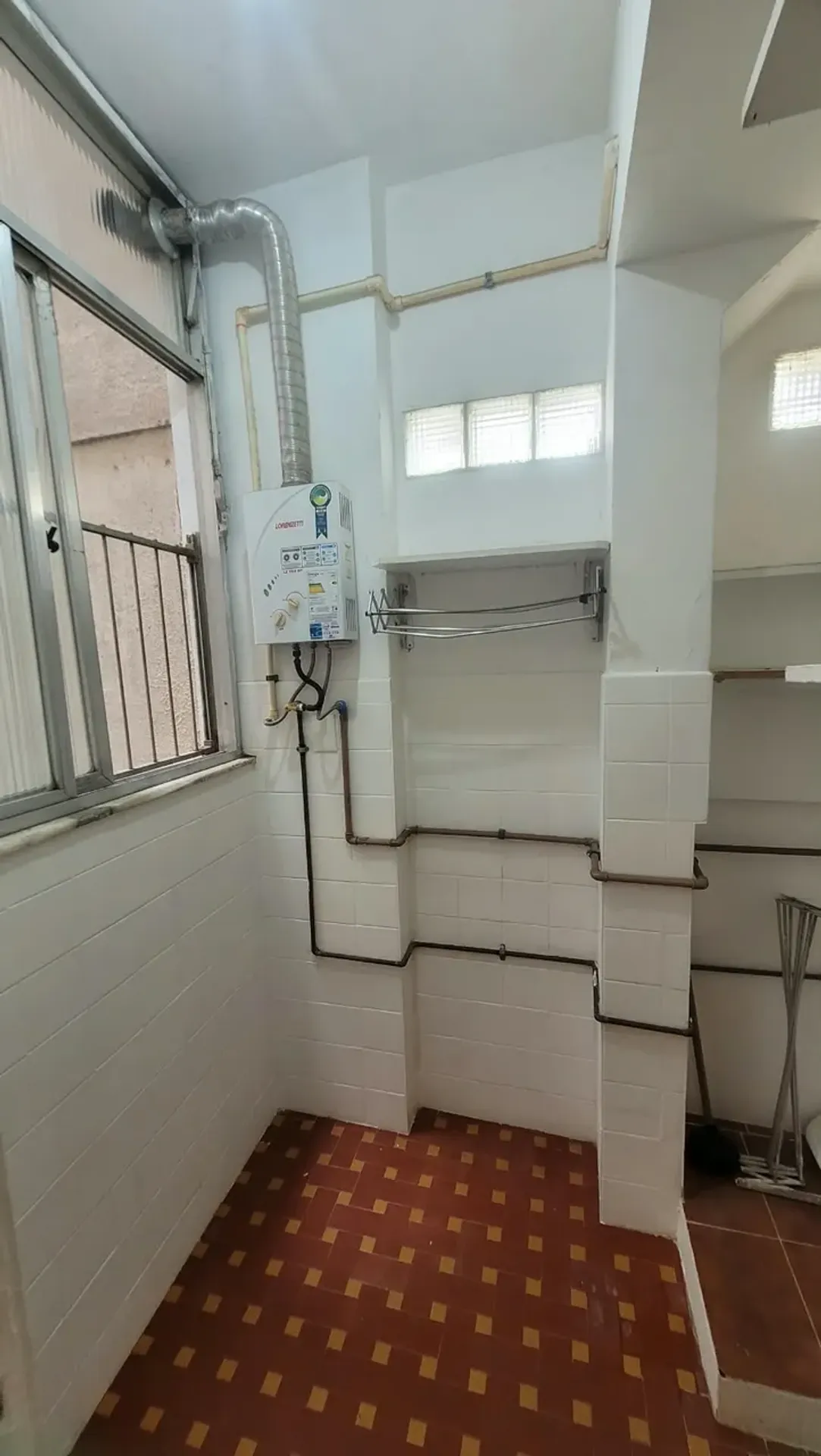 Apartment, 48 m², with a bathtub — photo 9