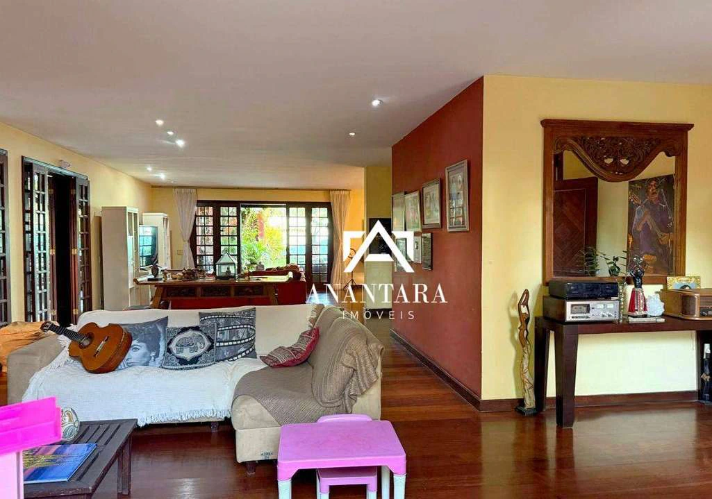 Rental house with 9 bedrooms, 6 baths and 800 m² — photo 23