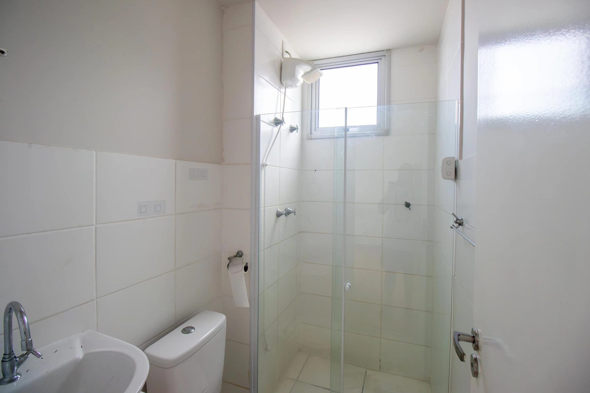Apartamento de 2 quartos em condomínio com academia — photo 16