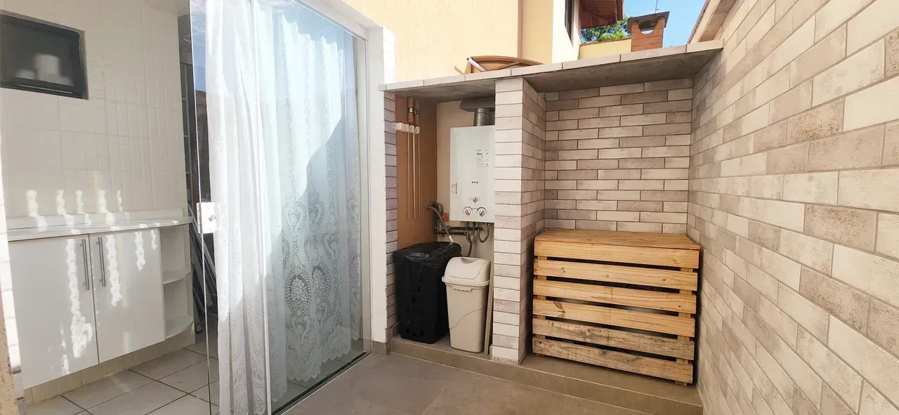 Furnished house with 3 bedrooms and 100 m² to rent — photo 14