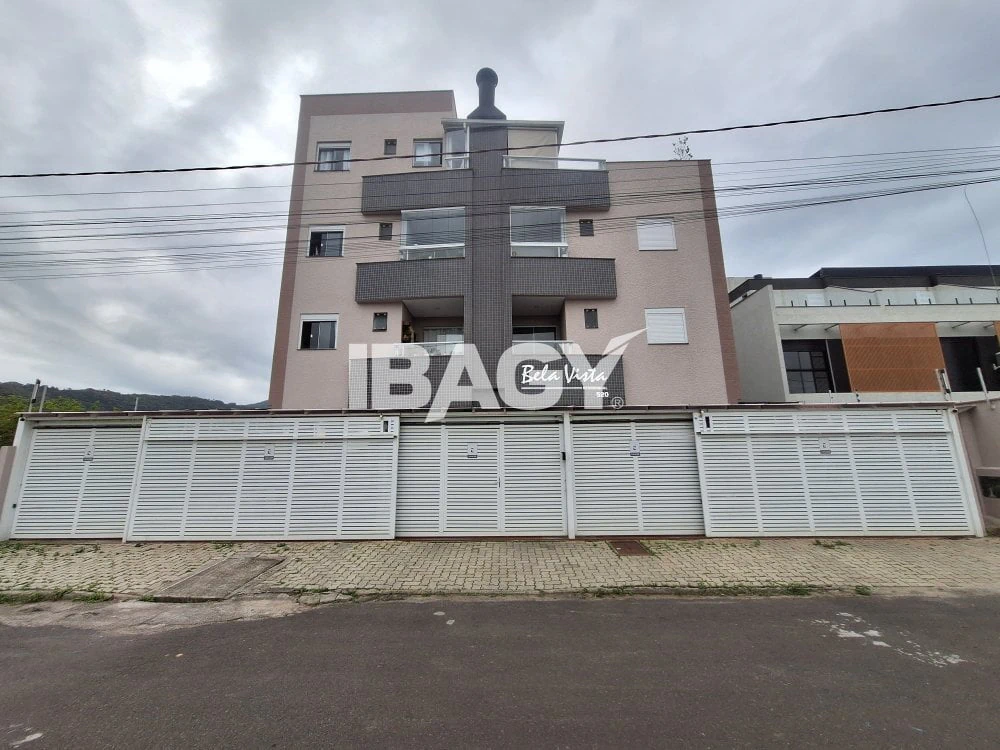 1-bedroom 48 m² apartment with 1 parking space — photo 3