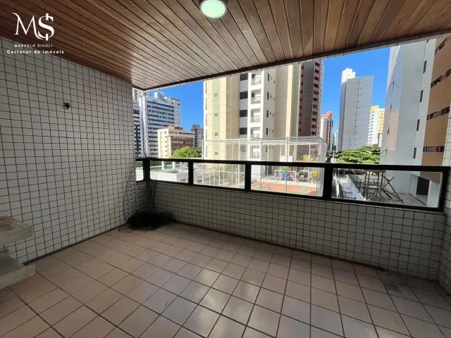 Квартира 150 м² с 4 спальнями и 3 ванными