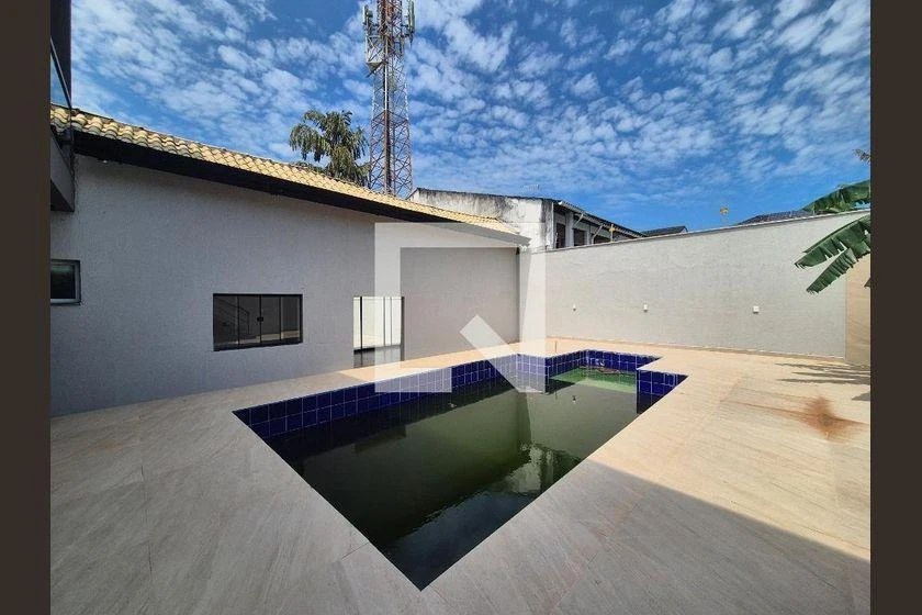 House, 400 m², with a washing machine — photo 49