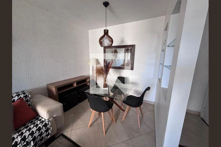 Furnished apartment with 2 en-suite bedrooms and balcony — photo 15