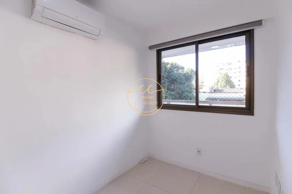 Furnished 2-bedroom apartment with 1 en-suite and balcony — photo 14