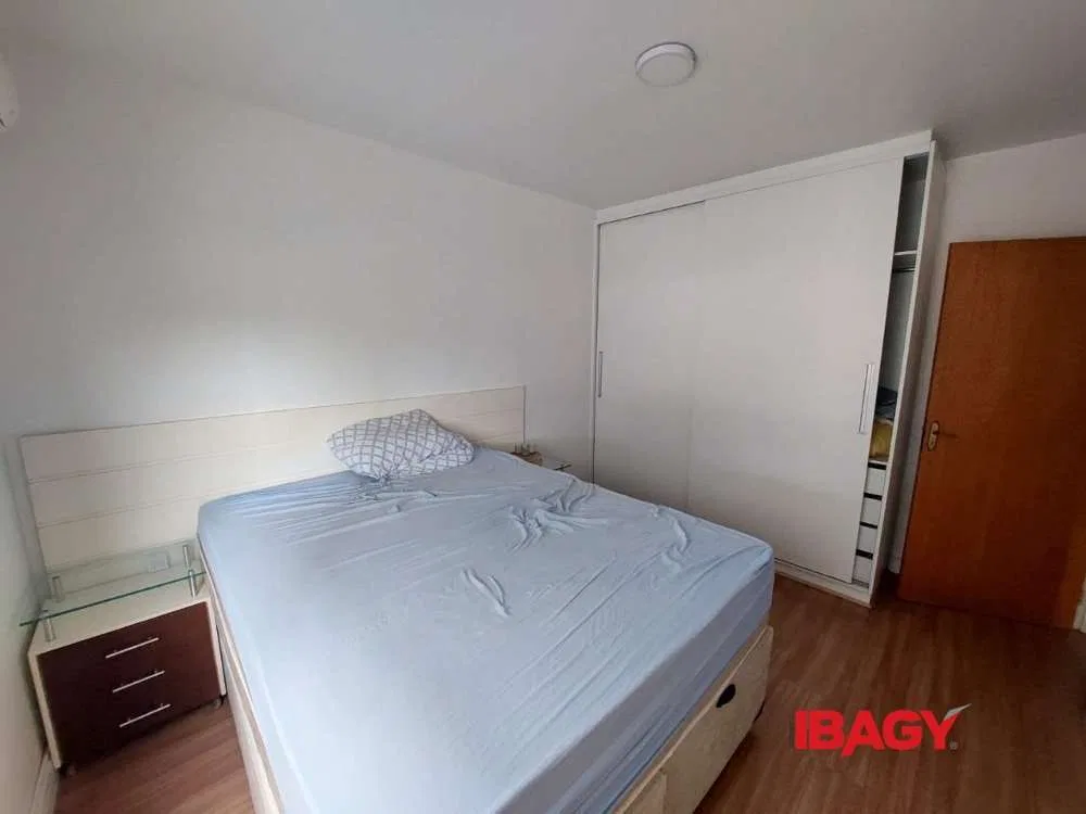 3-bedroom apartment with a washing machine — photo 4