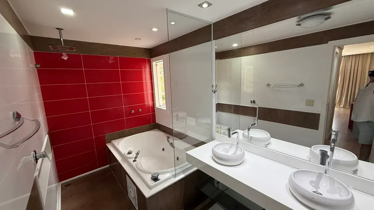 Furnished house 680 m² with 6 suites and 10 bathrooms — photo 44