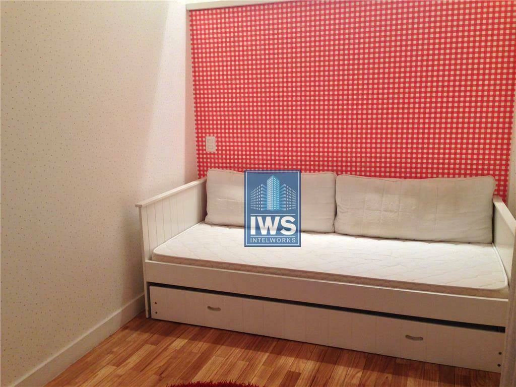 200 m² apartment with 4 bedrooms and 3 parking spots — photo 22