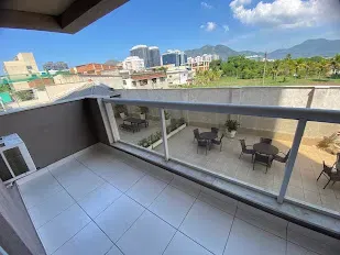 Apartment on the 1st floor with a glass-enclosed balcony — photo 8