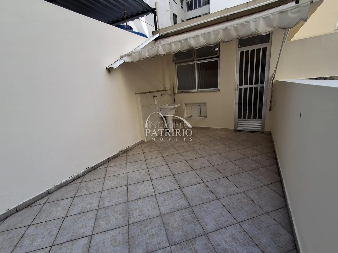 1-bedroom apartment with built-in wardrobes and 30 m² — photo 9