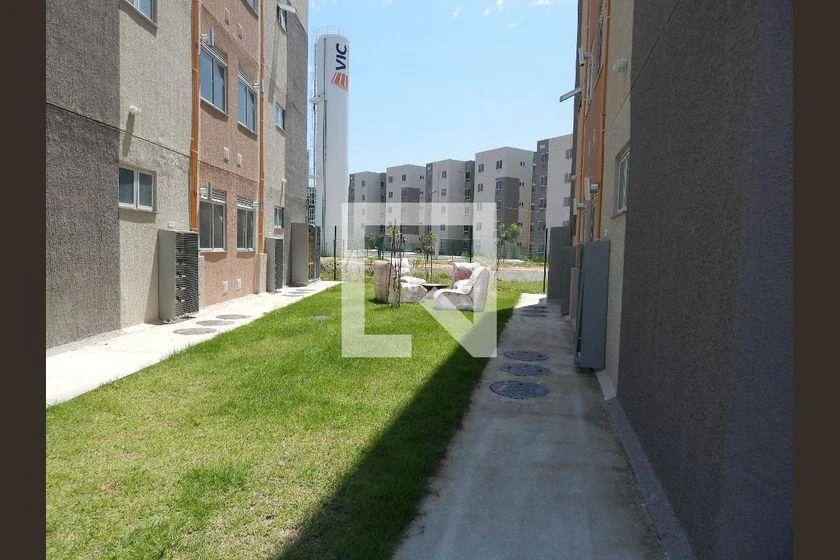 Дерев'яна підлога або ламінат та 2 спальні: квартира 44 м² — photo 12