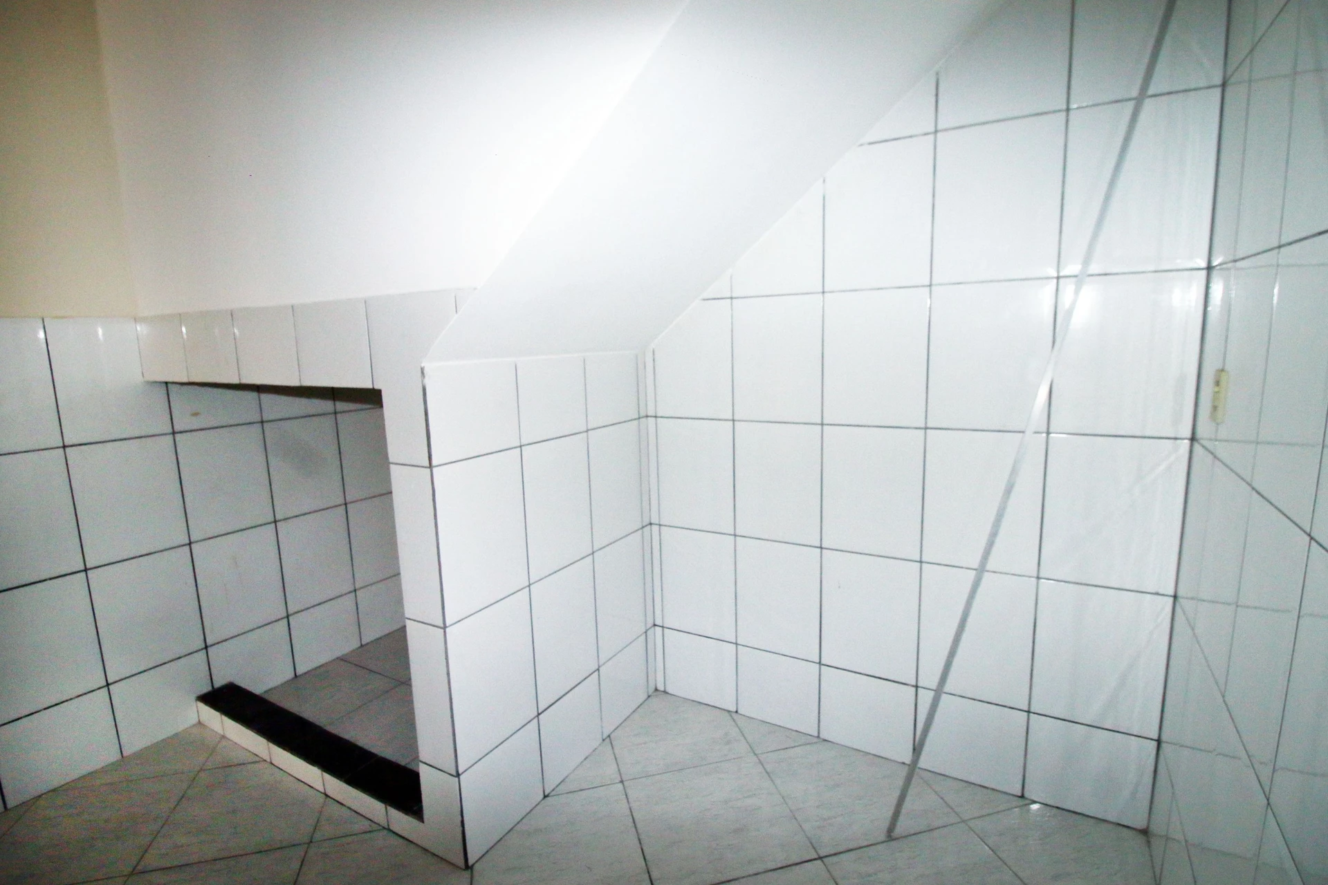 1-bedroom apartment with a balcony and laundry area — photo 11