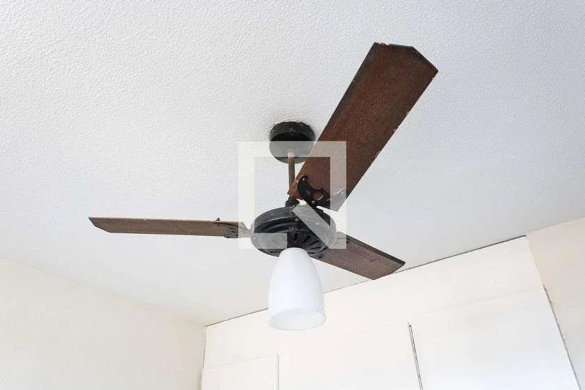 Apartamento de 2 quartos em condomínio com piscina — photo 7
