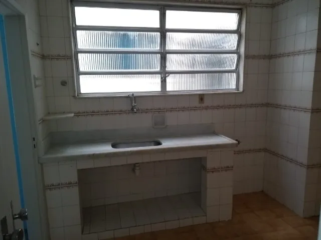 2-bedroom apartment with balcony and 1 parking spot — photo 2