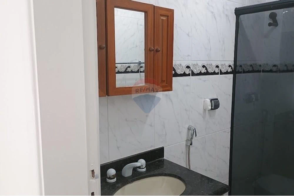 Квартира з 3 спальнями та заскленим балконом — photo 26