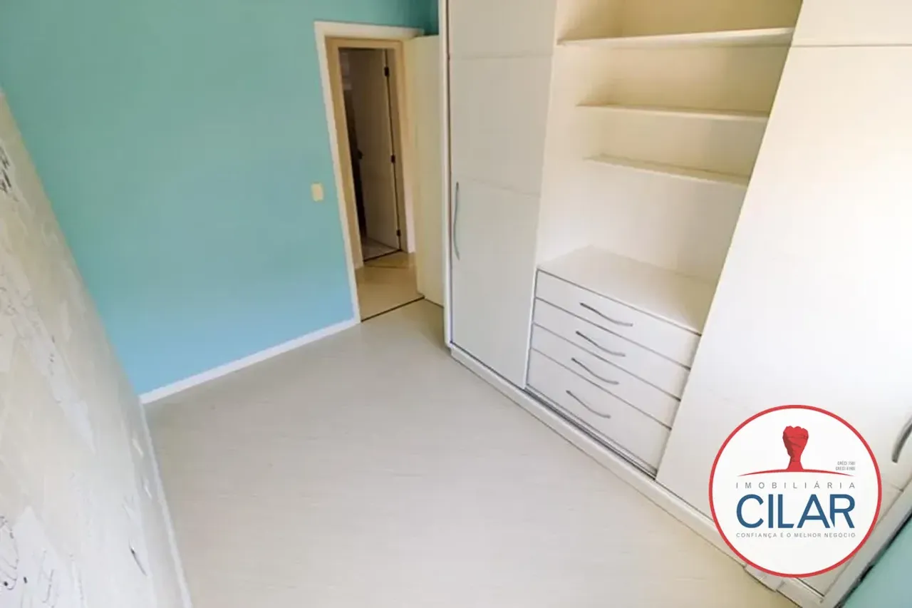 75.82 m² apartment with 3 bedrooms and enclosed kitchen — photo 18