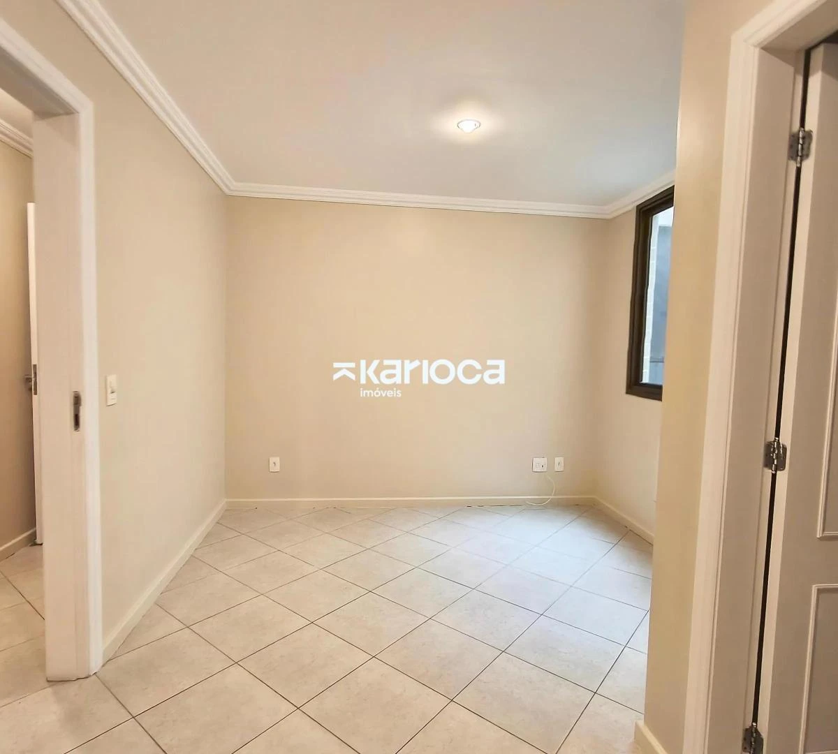 Apartment, 193 m², with a grill on the balcony — photo 19