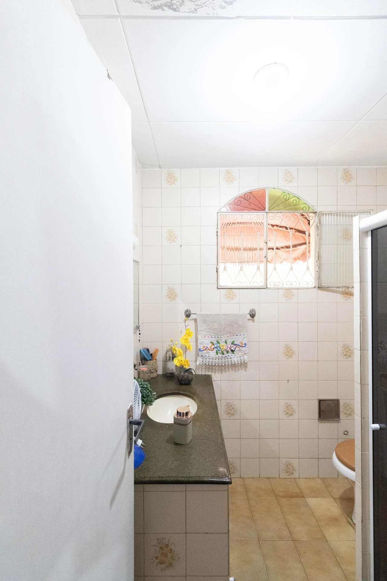 Casa amueblada con 6 dormitorios, 3 baños y jardín propio — photo 77