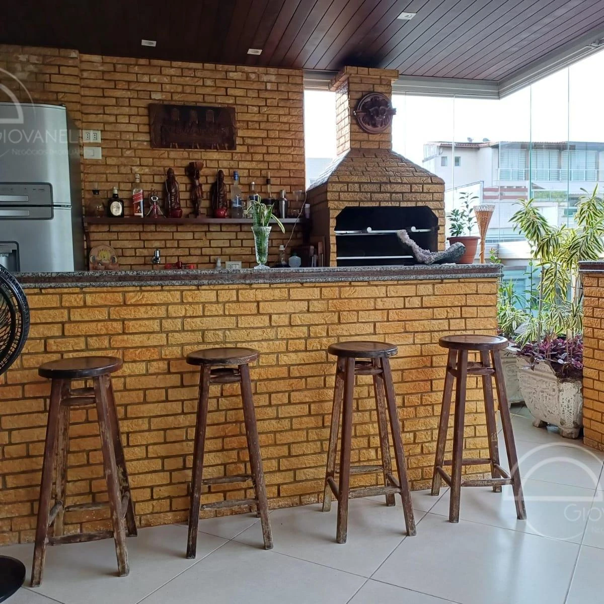 Furnished apartment, 162 m², with a grill on the balcony — photo 15
