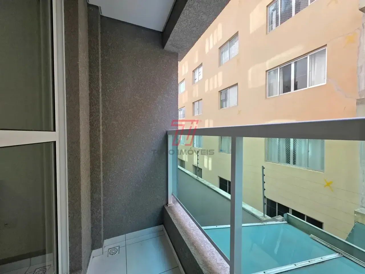 1-bedroom apartment with balcony, 52 m² — photo 13