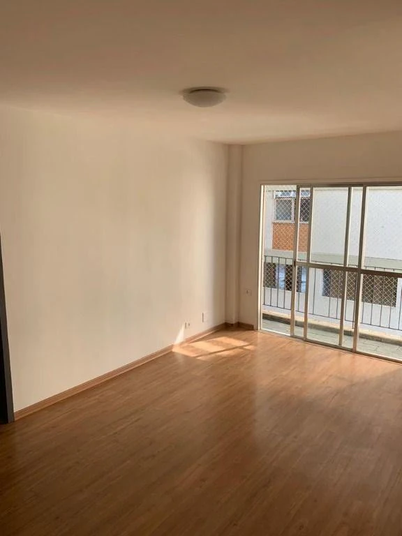 Apartment, 82 m², with wood or laminate floors