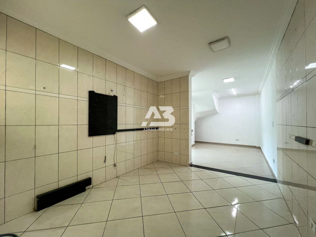 4-bedroom house with a washing machine in Curitiba — photo 18
