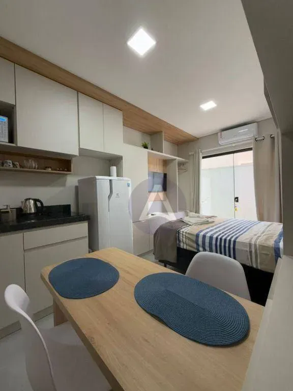 Furnished 18 m² studio in Florianópolis — photo 2