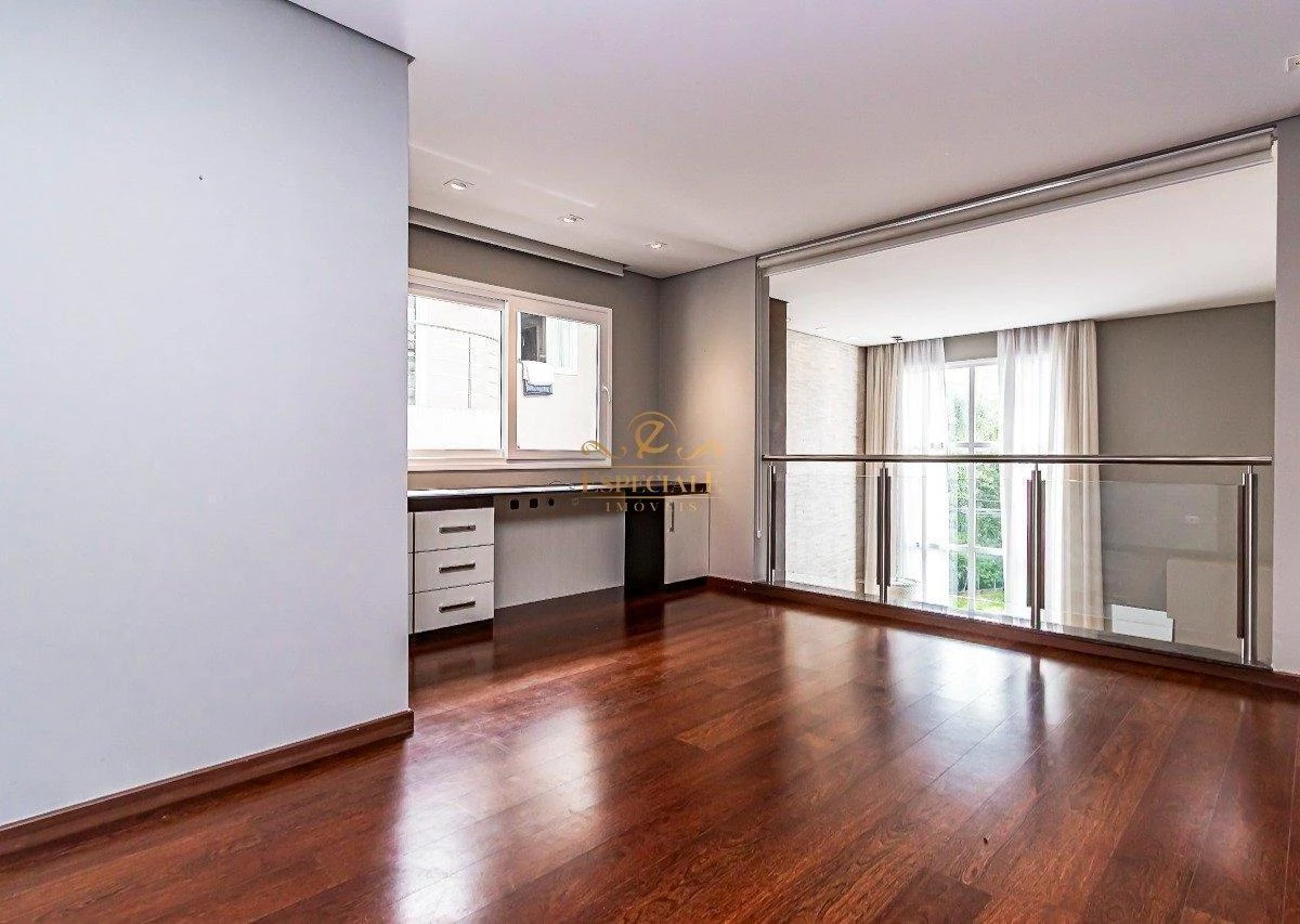 Ванна и 3 спальни: дом 295 м² — photo 11