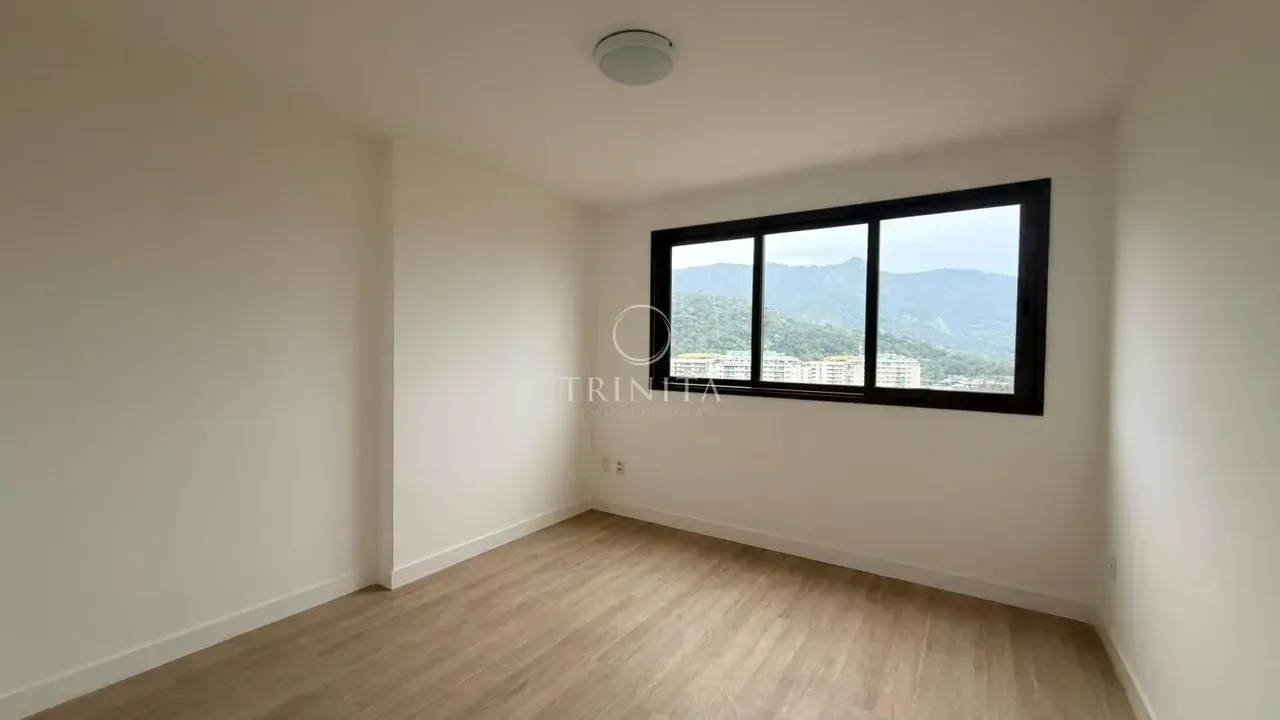 Apartment with 3 bedrooms and 3 bathrooms — photo 12
