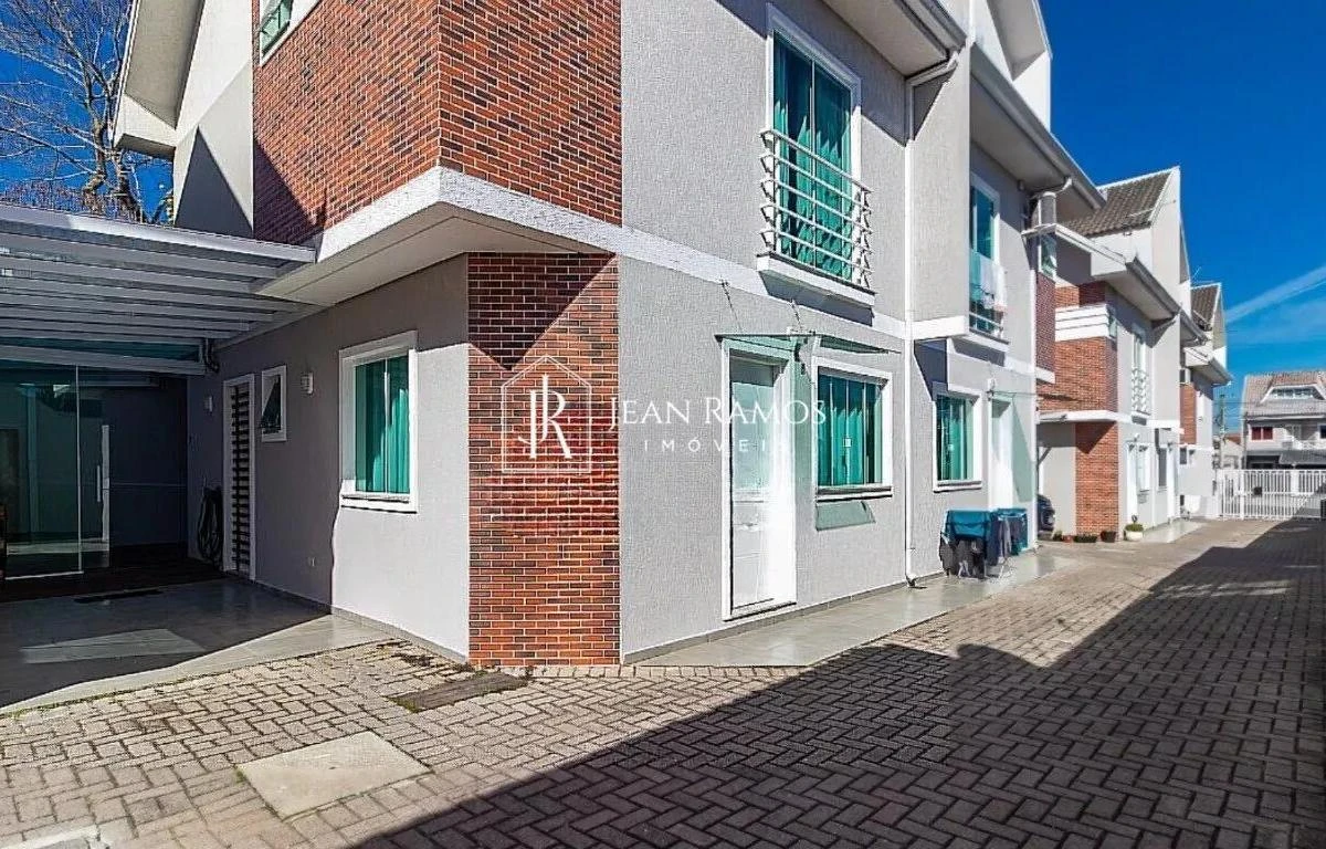 Bathtub in a 3-bedroom house, 115 m² — photo 18