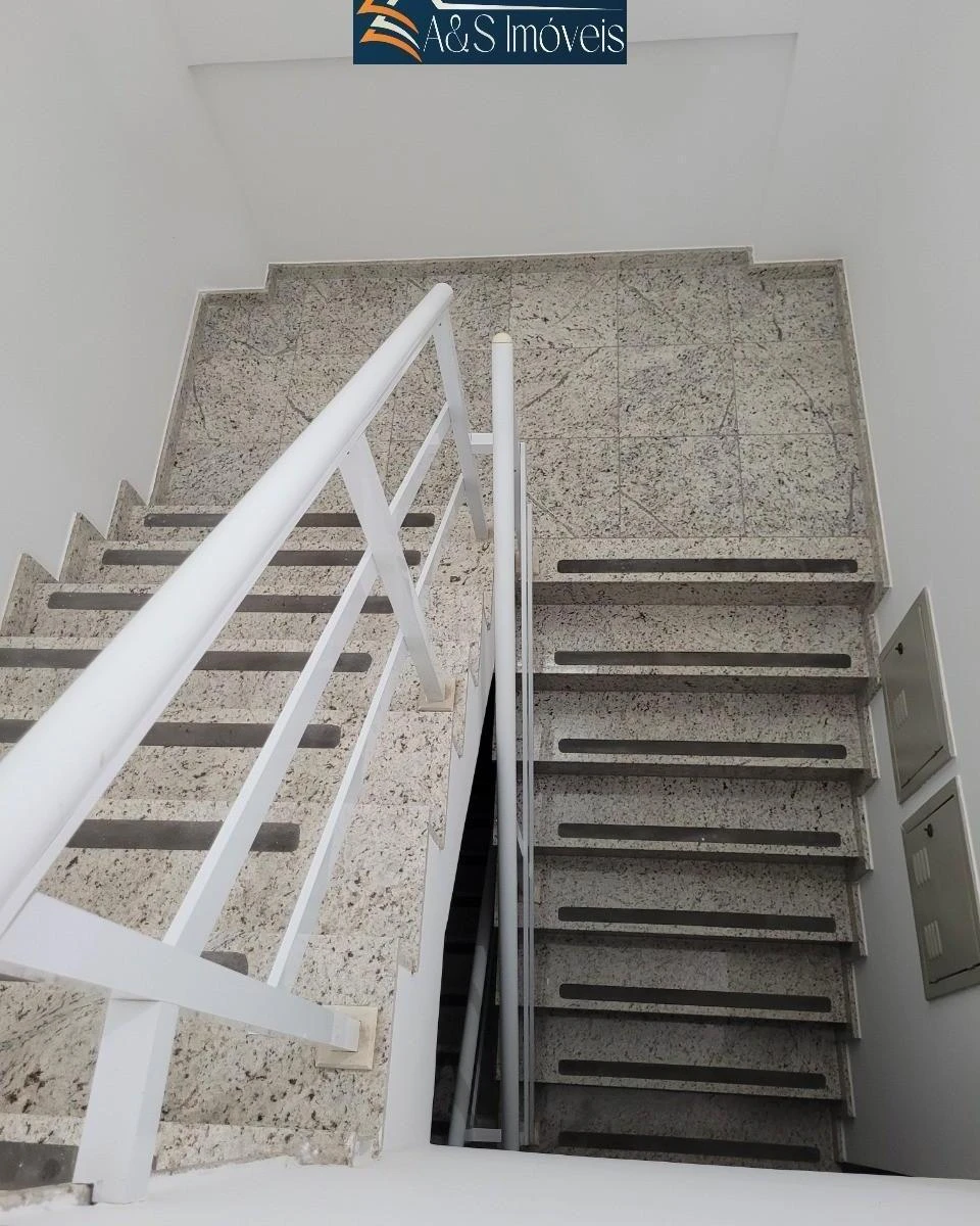 238 m² apartment with 3 parking spaces and 3 en-suites — photo 27