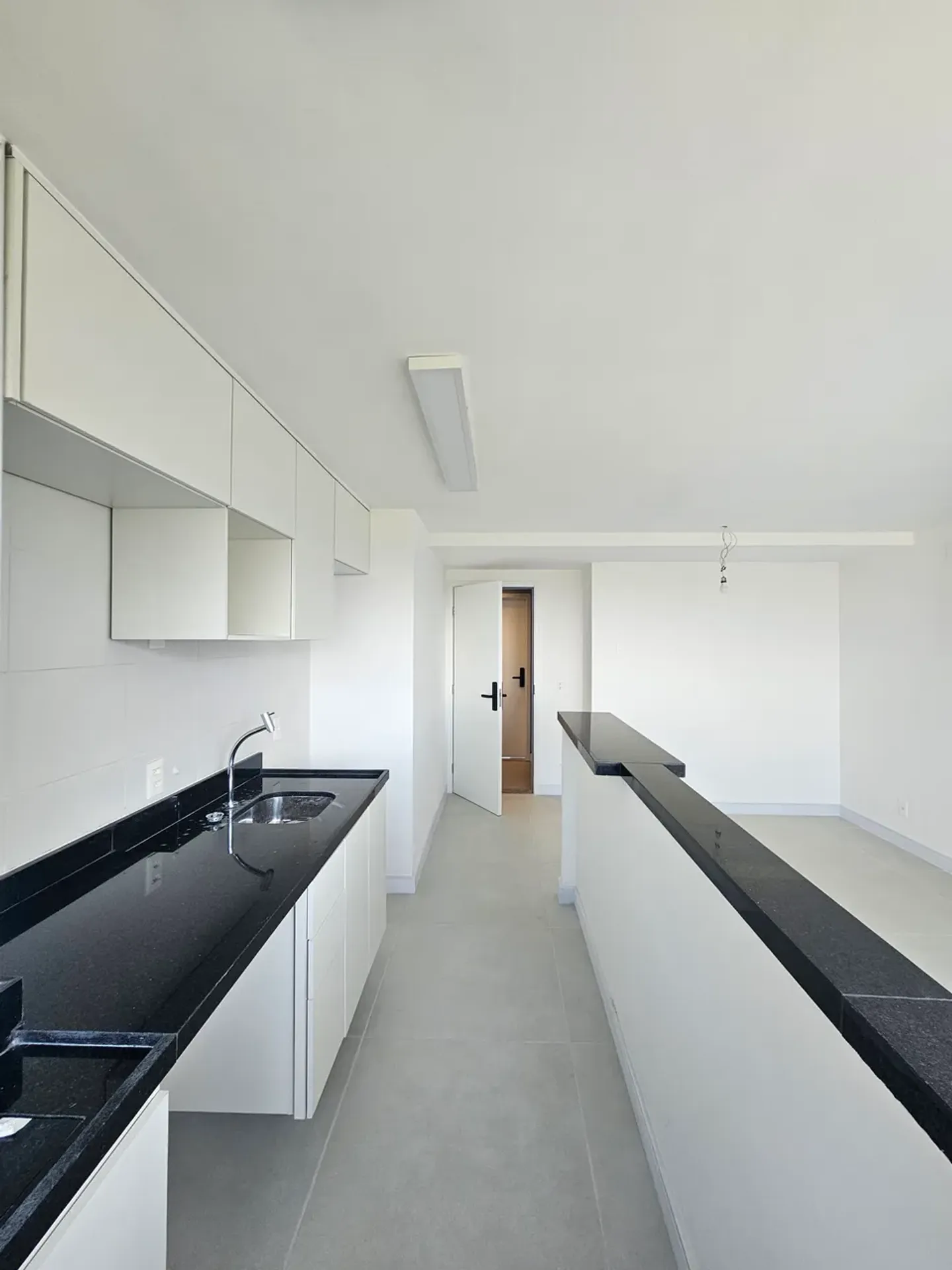 2-bedroom rental apartment with 2 bathrooms and 55 m² — photo 11