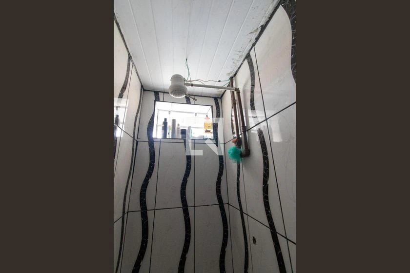 One-bedroom house with a washing machine in Curitiba — photo 25