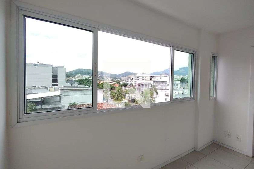 61 m² apartment with 2 bedrooms and a balcony — photo 19