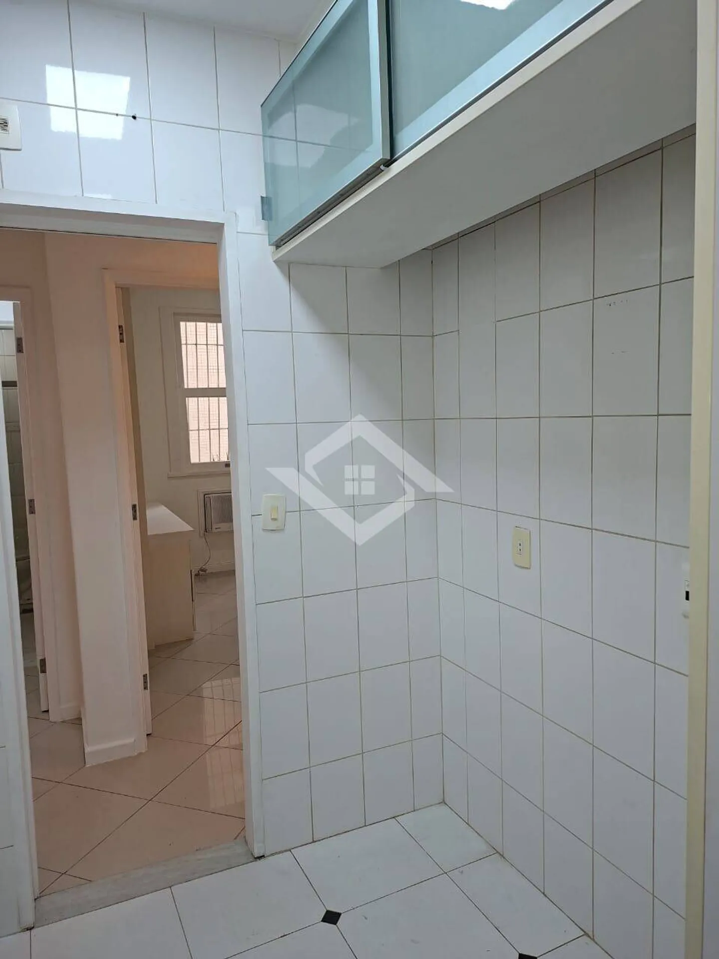 Квартира с 3 спальнями: 2 с ванными и 4 санузла — photo 2