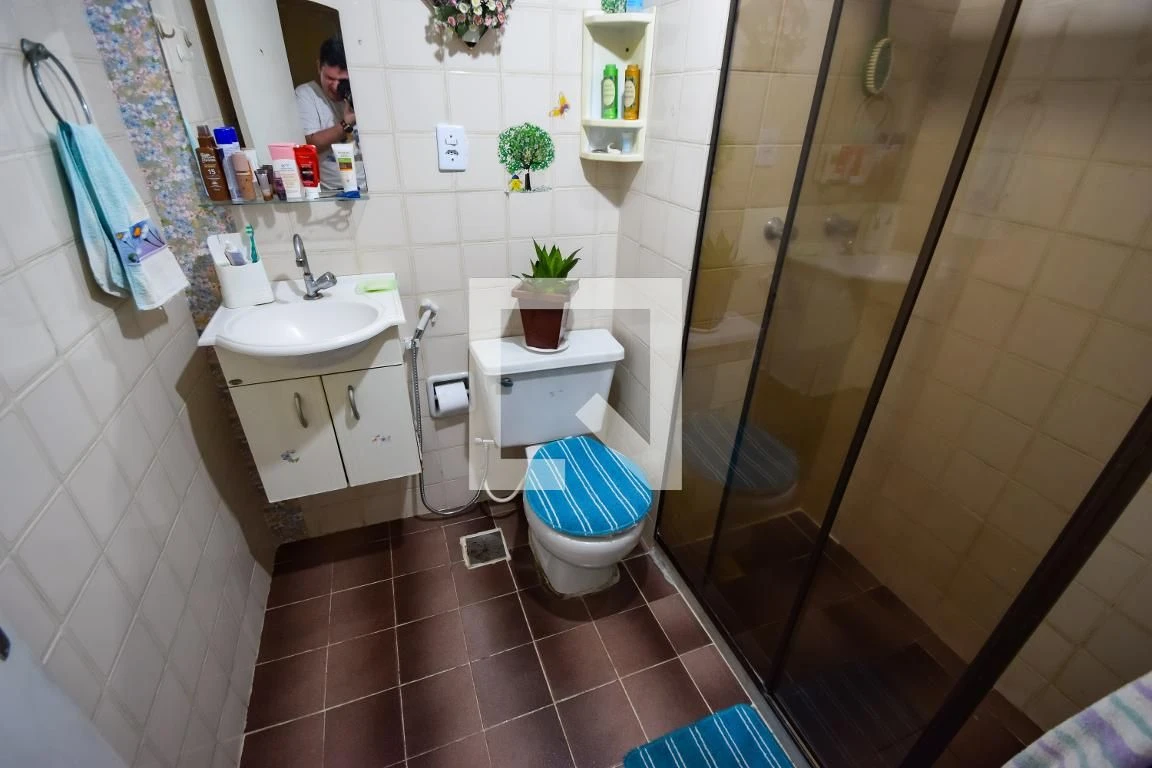 Furnished apartment with 2 bedrooms and 1 bathroom — photo 26