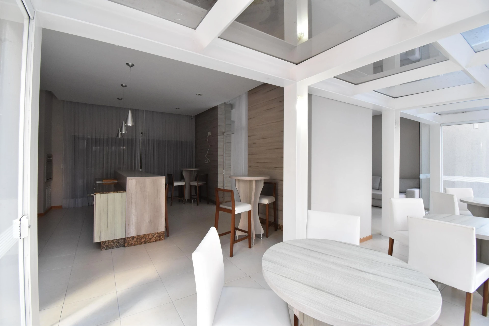 Furnished apartment, 52 m², with a washing machine — photo 18