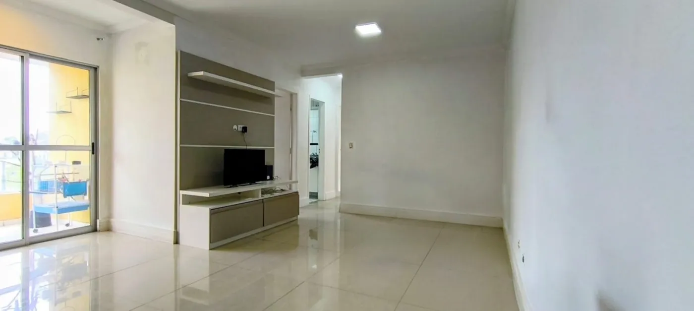 3-bedroom apartment with a home office in Curitiba — photo 6