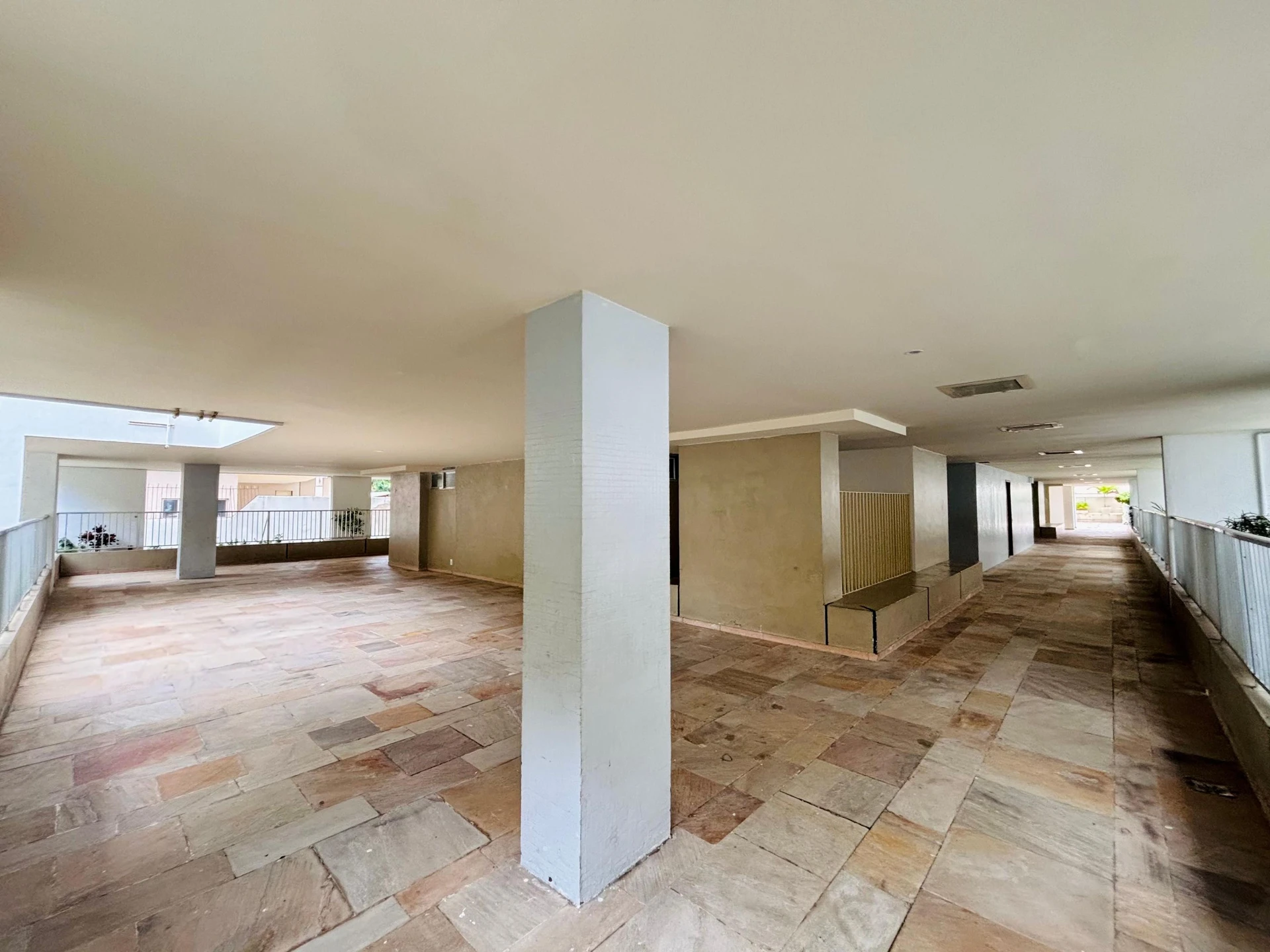 Джакузі та 2 спальні: квартира 72 м² — photo 38